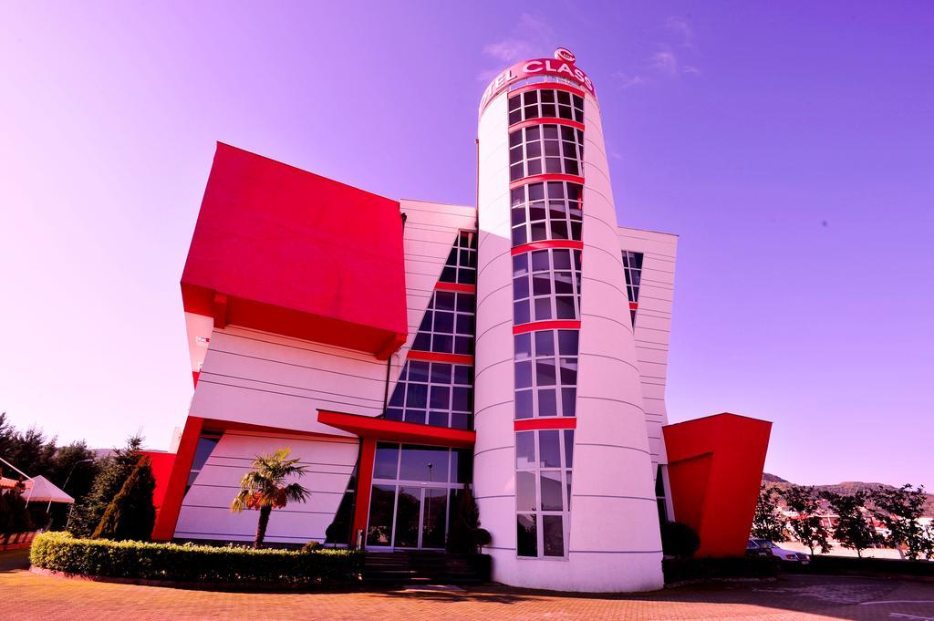 Hotel Class Vorë Exterior foto